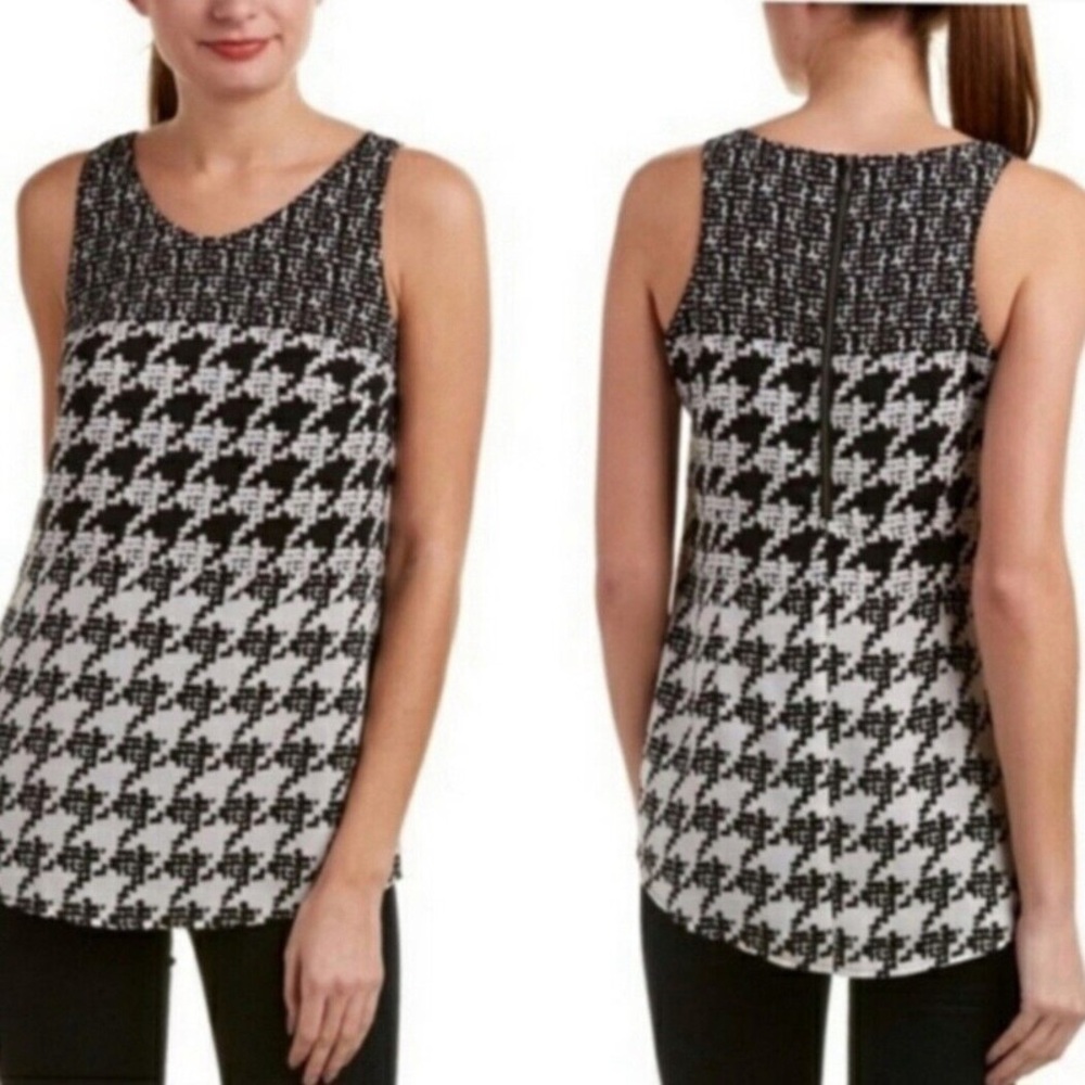 CAbi Black and White Broken Check Houndstooth Sleeveless‎ Tank Blouse